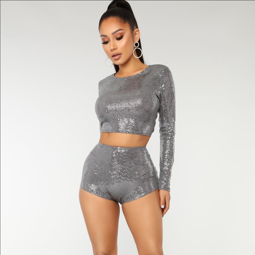 FashionNova Glitter Guard Matching Set -  Silver